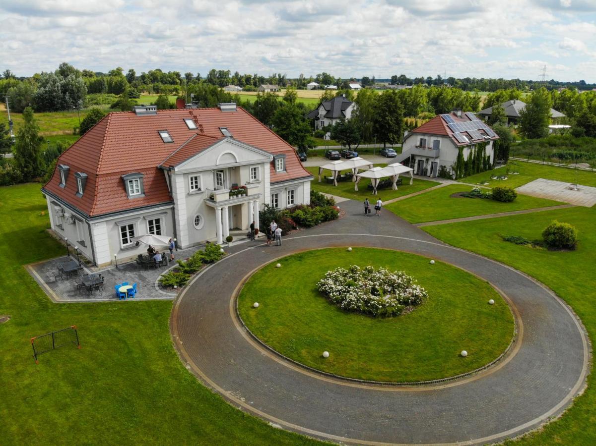 Hotel Eco Nieborów Exterior foto